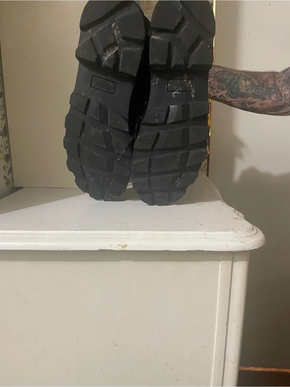 Men's Black Tactical Work Boots - Rugged Lace-Up Support